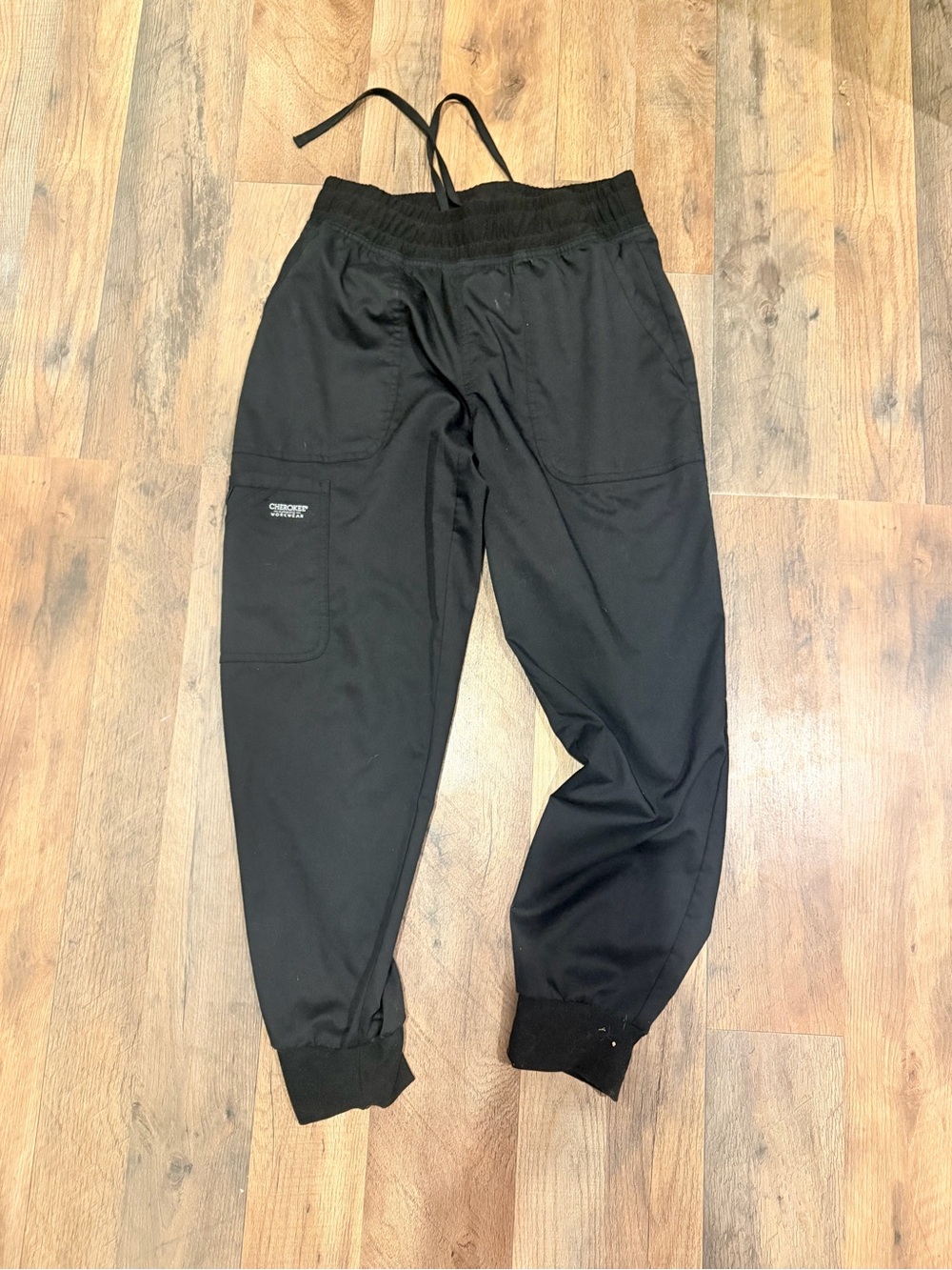 Black jogger scrub pants